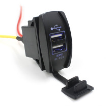 Nouvel adaptateur d&#39;alimentation de chargeur de prise USB double voiture étanche 12-24V avec LED bleue